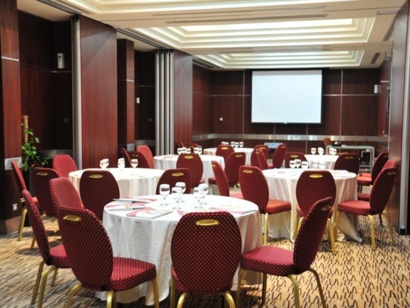 Crowne Plaza Al Khobar By Ihg Hotel Eksteriør billede Meeting room
